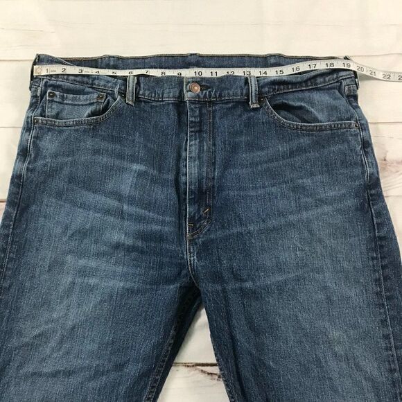Levi Strauss & Co. Men's Straight Fit Jeans W42/L32 - Picture 7 of 13